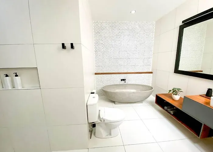 Villa Nika Indi - 2 Bedroom With Pool At *