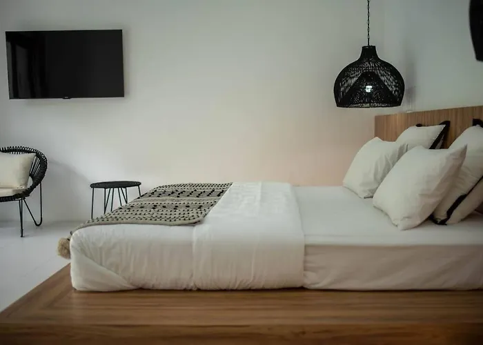 Nika Indi - 2 Bedroom With Pool At Villa